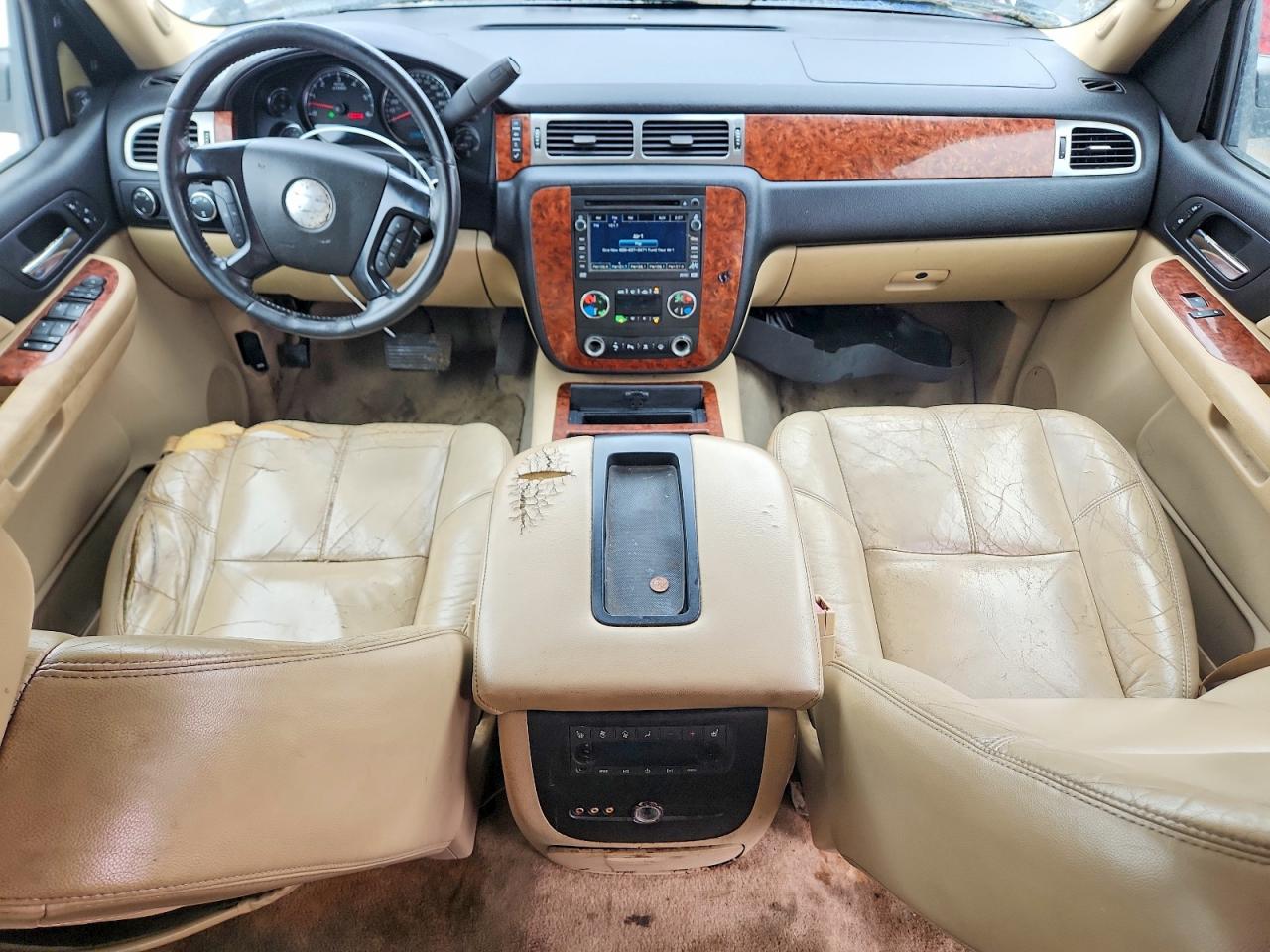 CHEVROLET SUBURBAN 2007 — 9