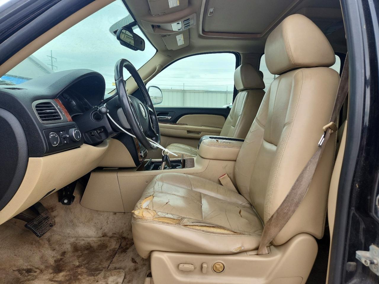 CHEVROLET SUBURBAN 2007 — 8