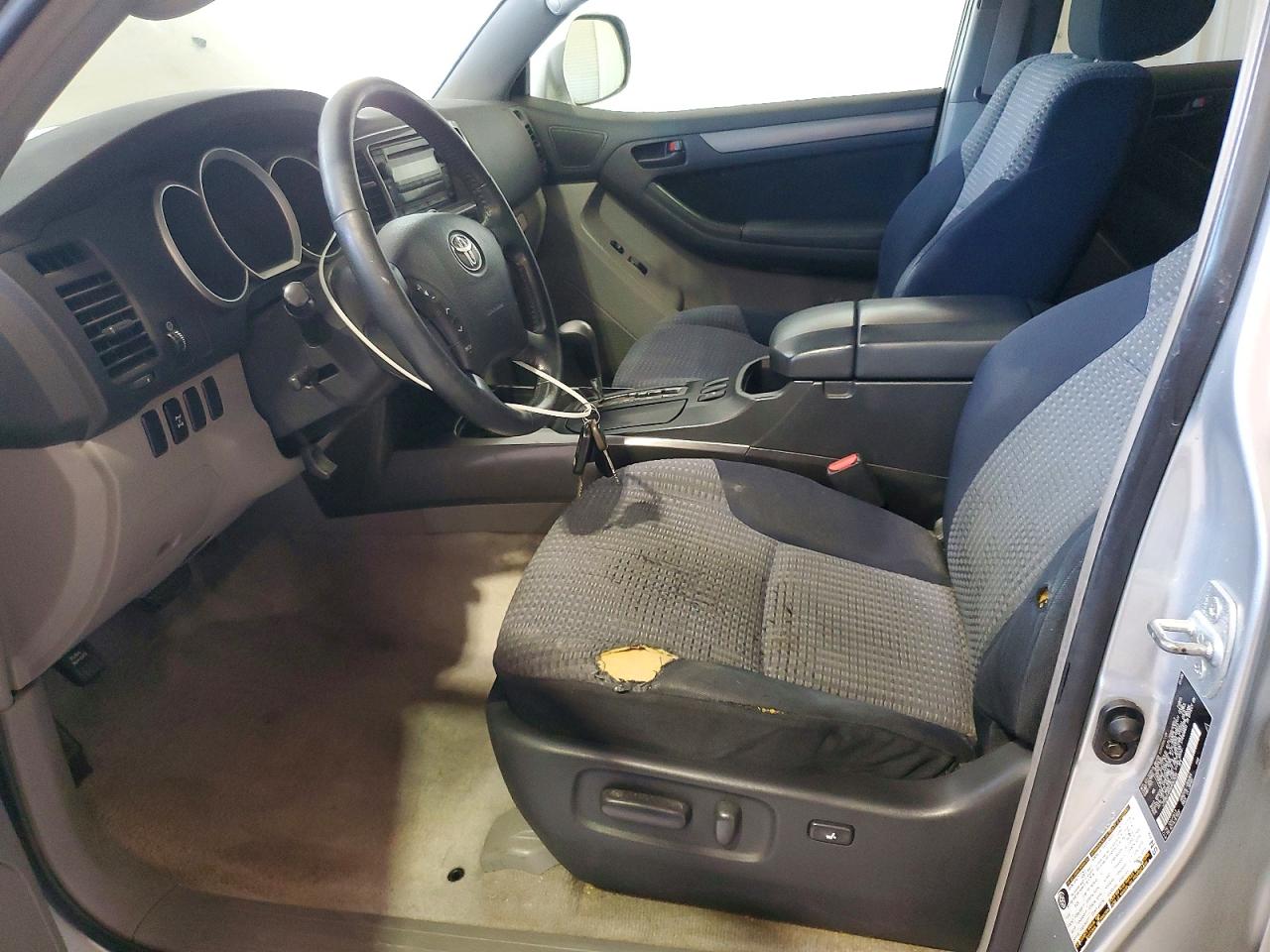 TOYOTA 4RUNNER 2006 — 8