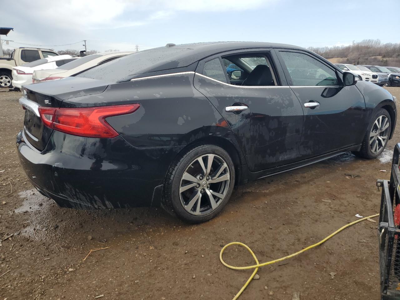 NISSAN MAXIMA 2017 — 4