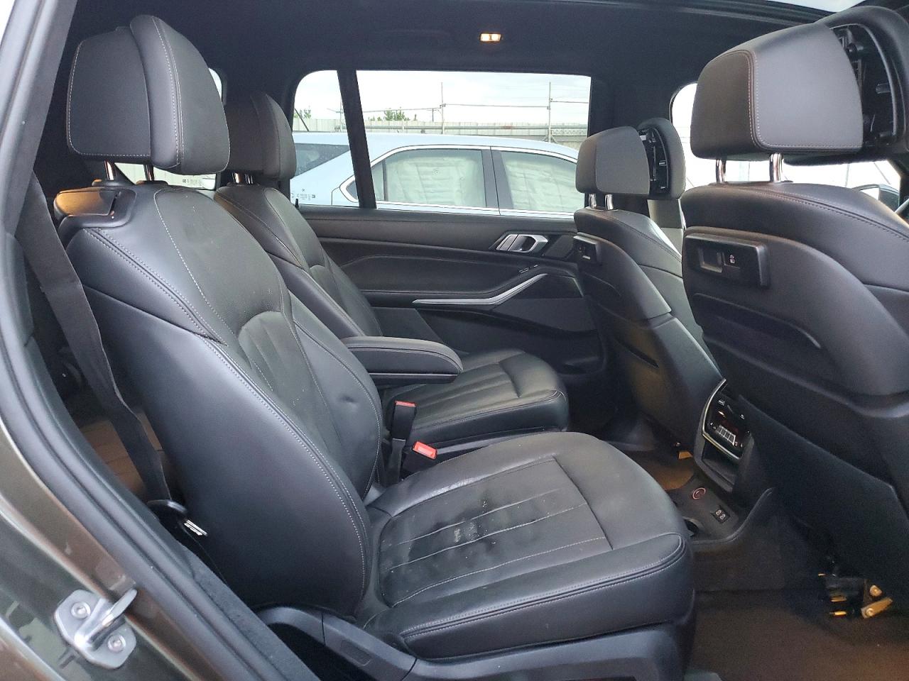 BMW X7 2020 — 12