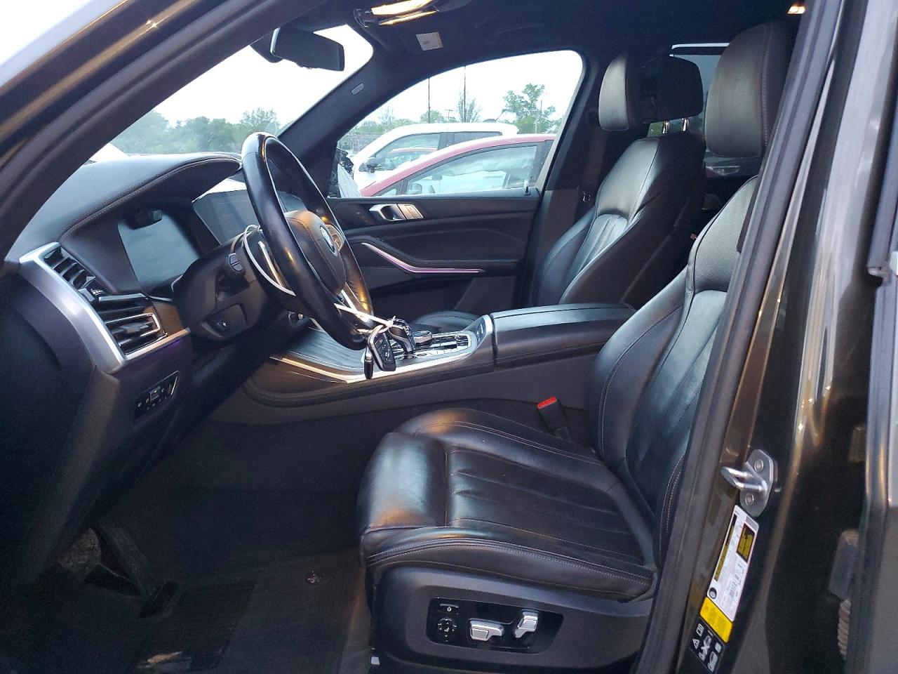 BMW X7 2020 — 8