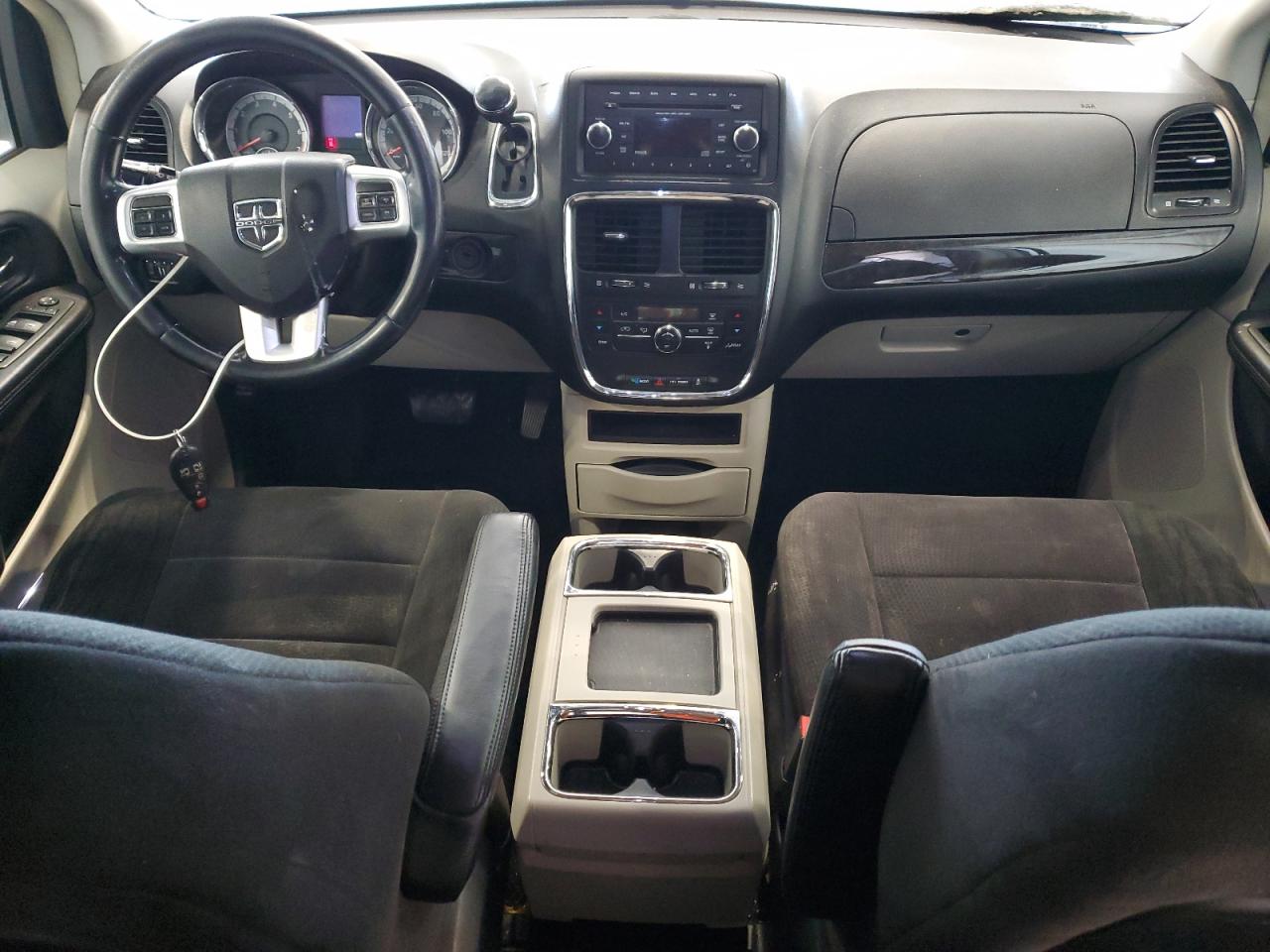 DODGE GRAND CARAVAN 2012 — 9