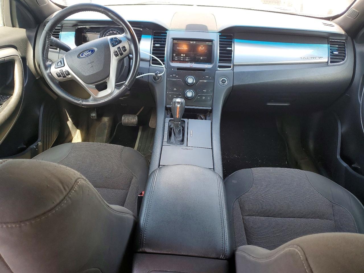 FORD TAURUS 2014 — 9