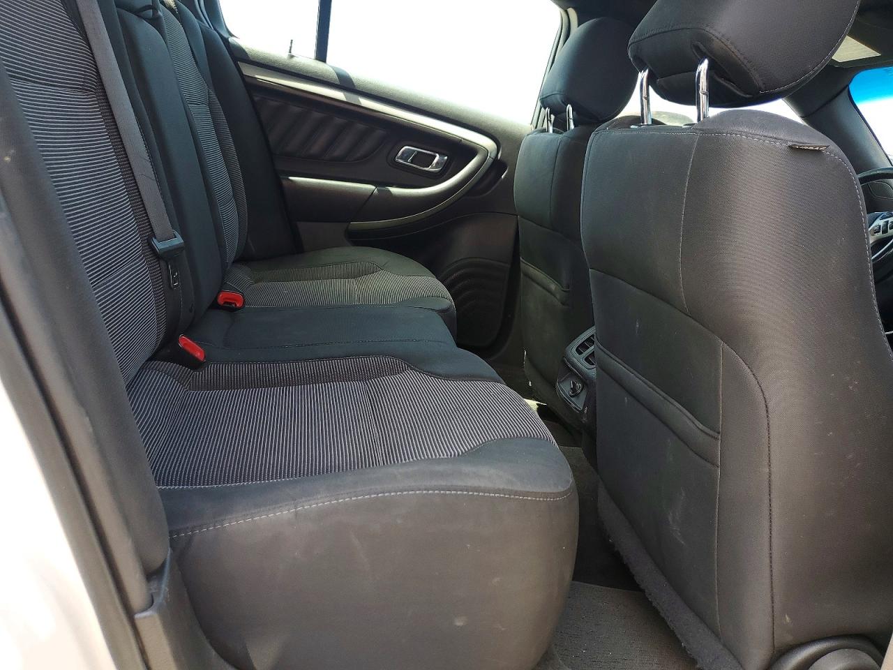 FORD TAURUS 2014 — 11