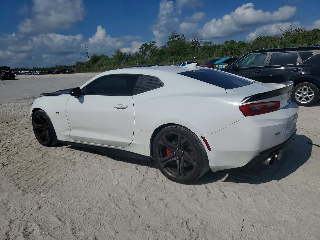 CHEVROLET CAMARO 2017 — 3