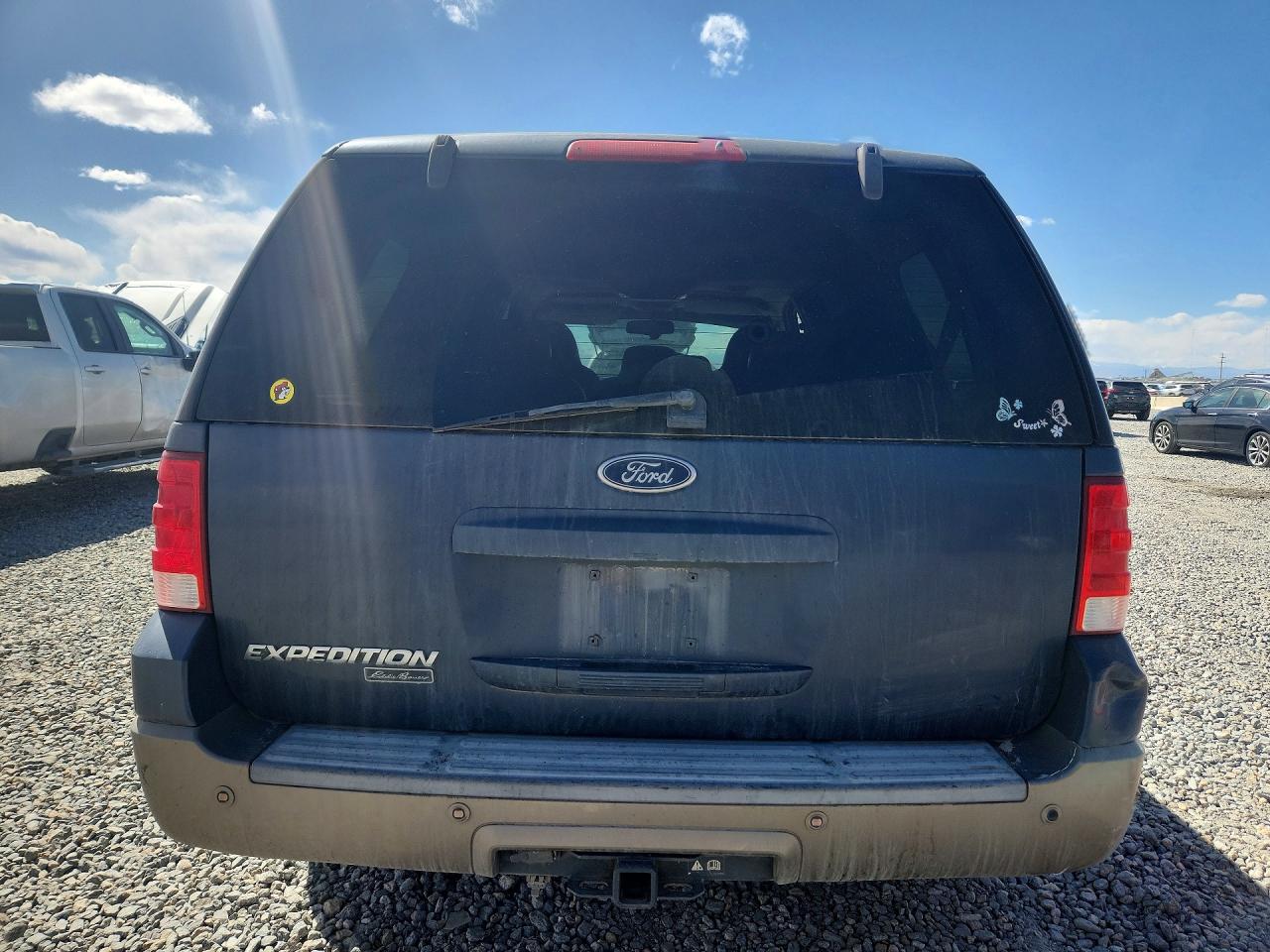 FORD EXPEDITION 2004 — 7