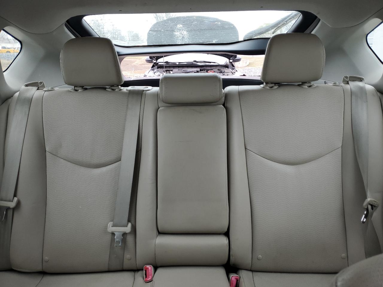 TOYOTA PRIUS 2010 — 11