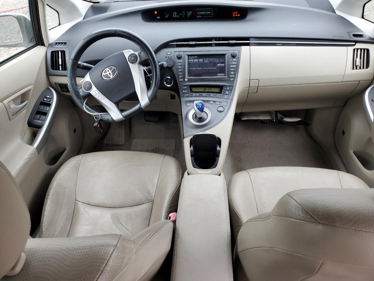 TOYOTA PRIUS 2010 — 9