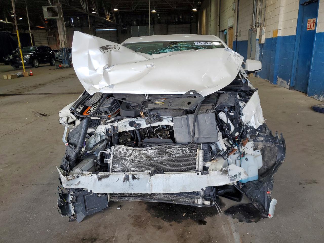 BUICK LACROSSE 2011 — 6