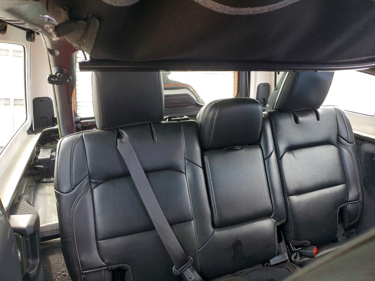 JEEP WRANGLER 2023 — 11