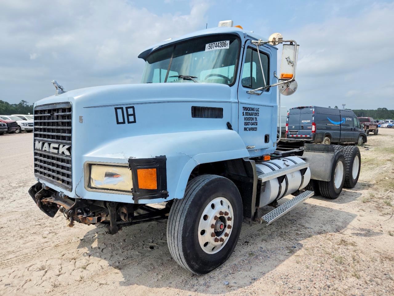 MACK CH613 2000 — 3