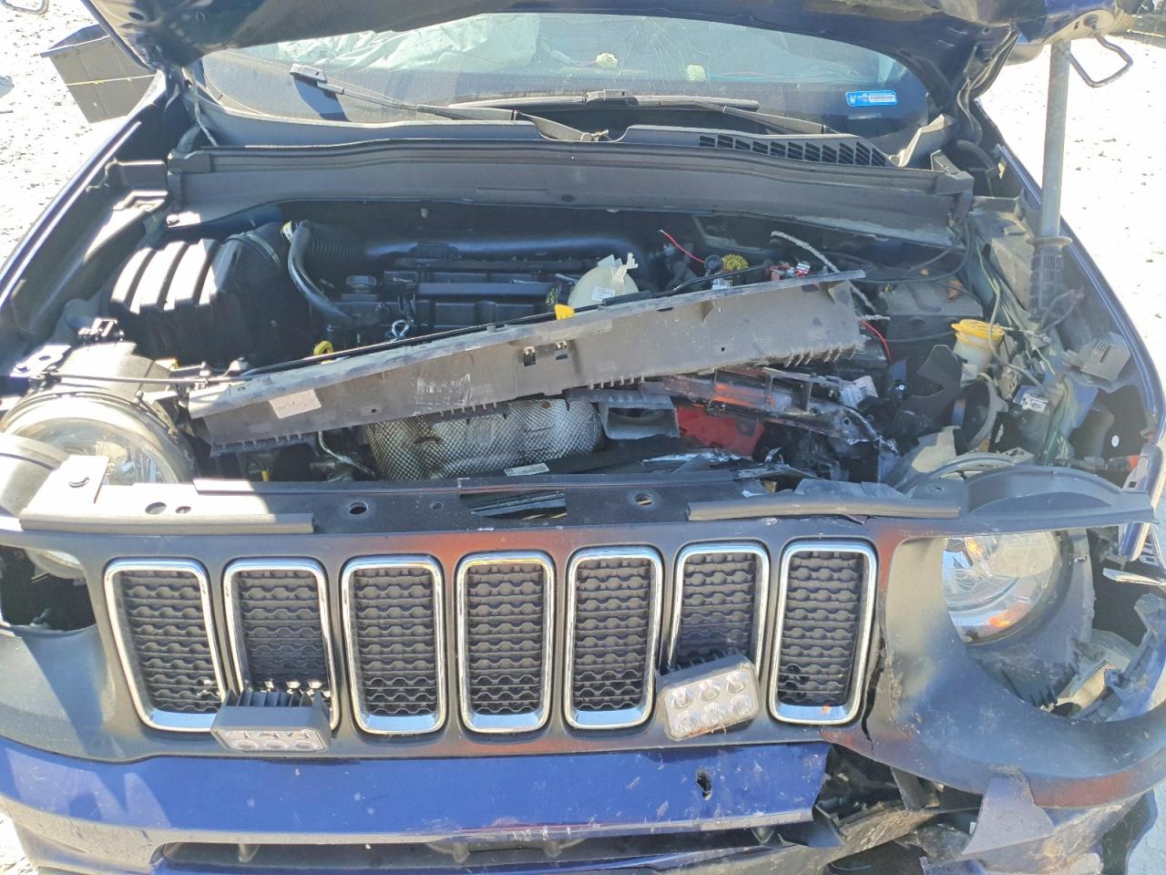 JEEP RENEGADE 2019 — 13