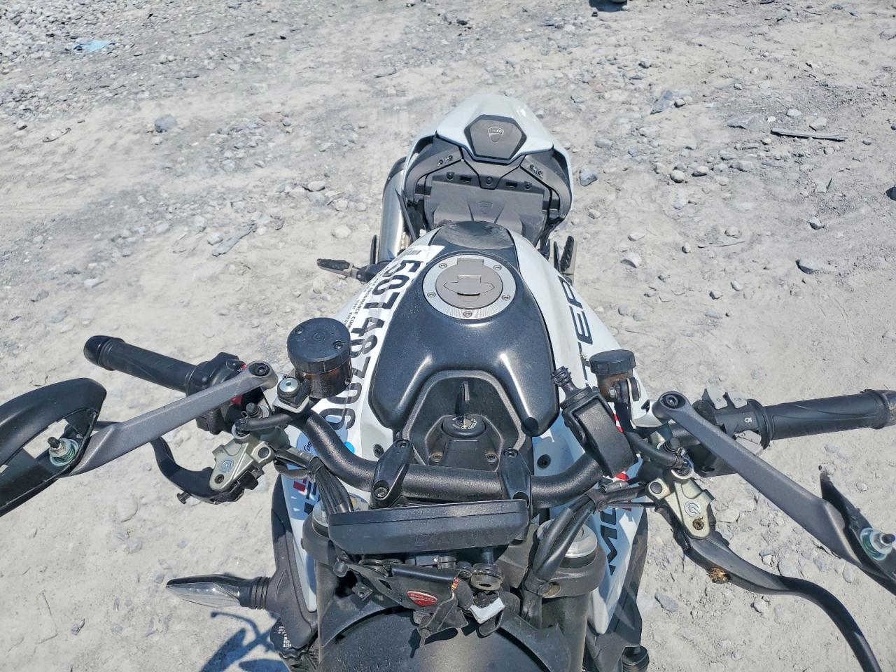DUCATI MONSTER 2024 — 6