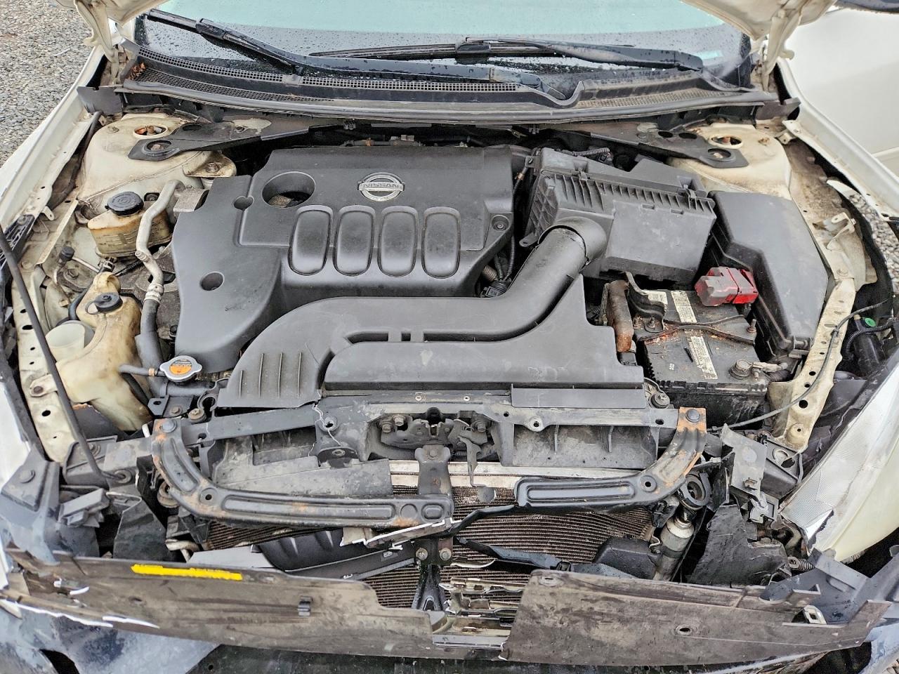 NISSAN ALTIMA 2010 — 12