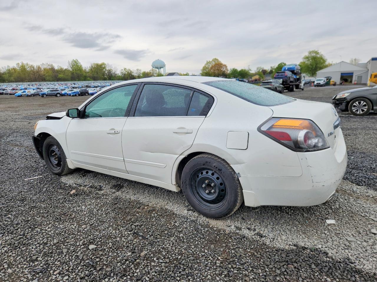 NISSAN ALTIMA 2010 — 3