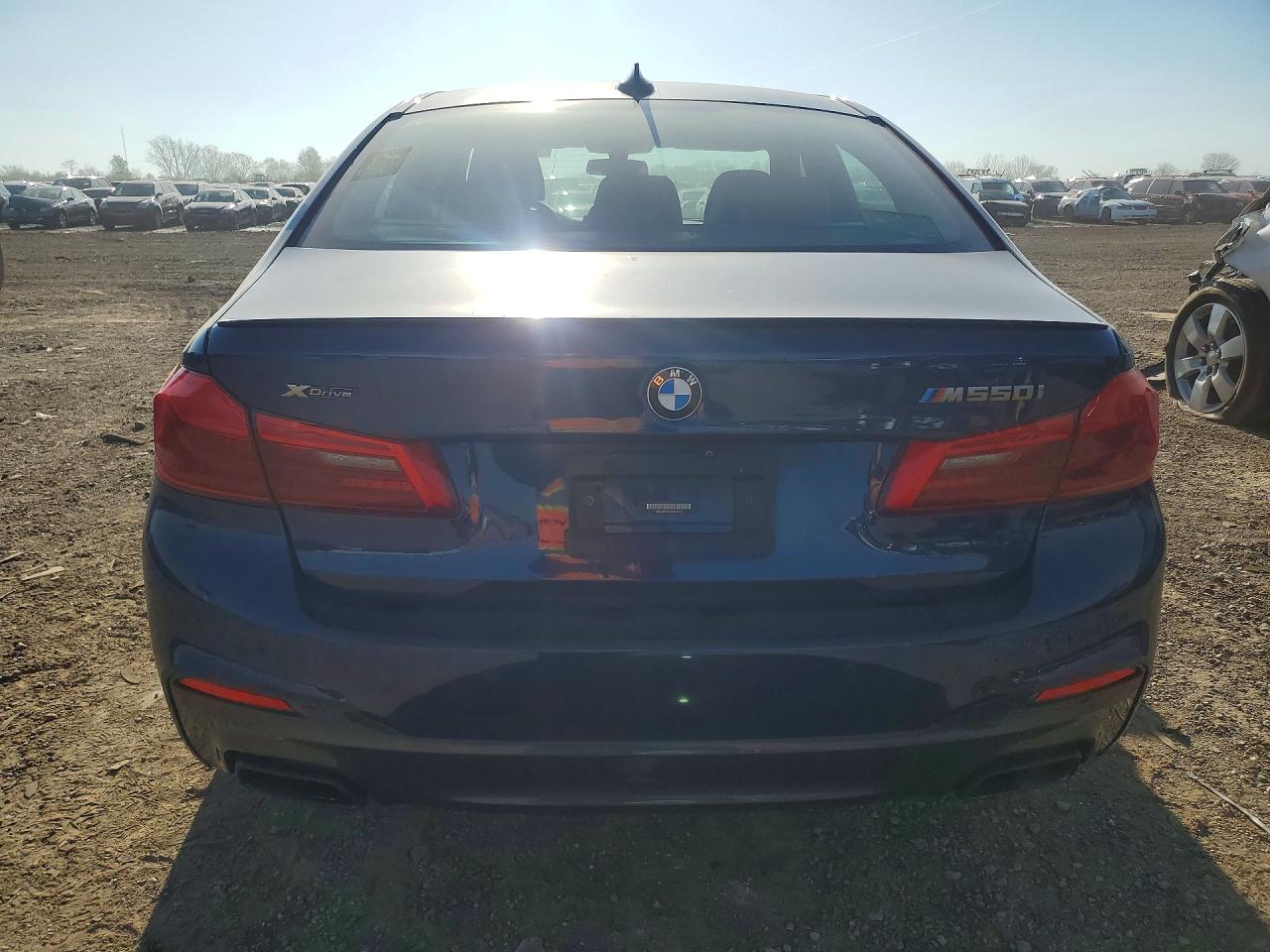 BMW M550XI 2018 — 7