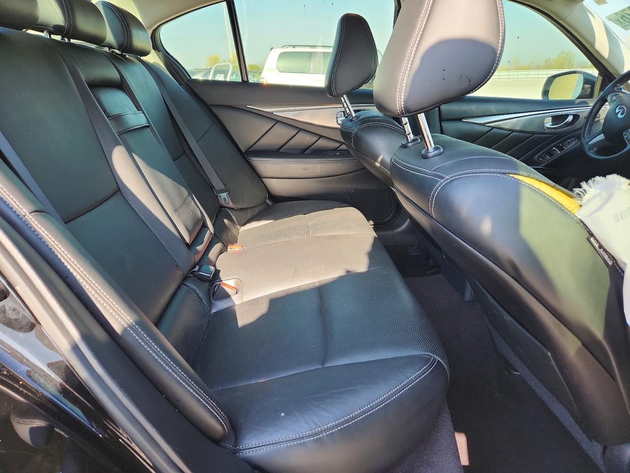 INFINITI Q50 2016 — 11