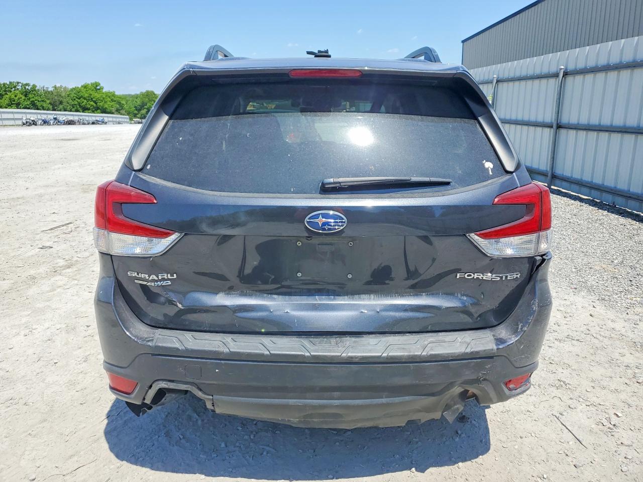 SUBARU FORESTER 2019 — 7