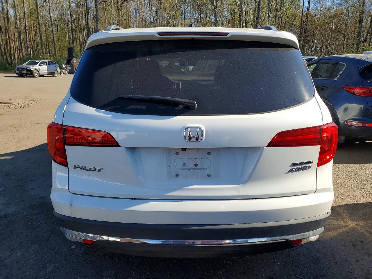 HONDA PILOT 2017 — 7