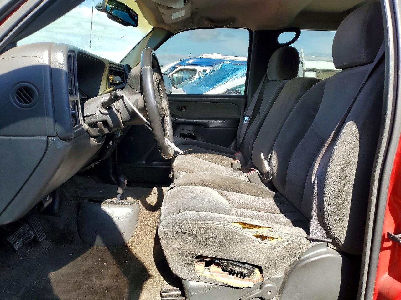 CHEVROLET SILVERADO 2003 — 8