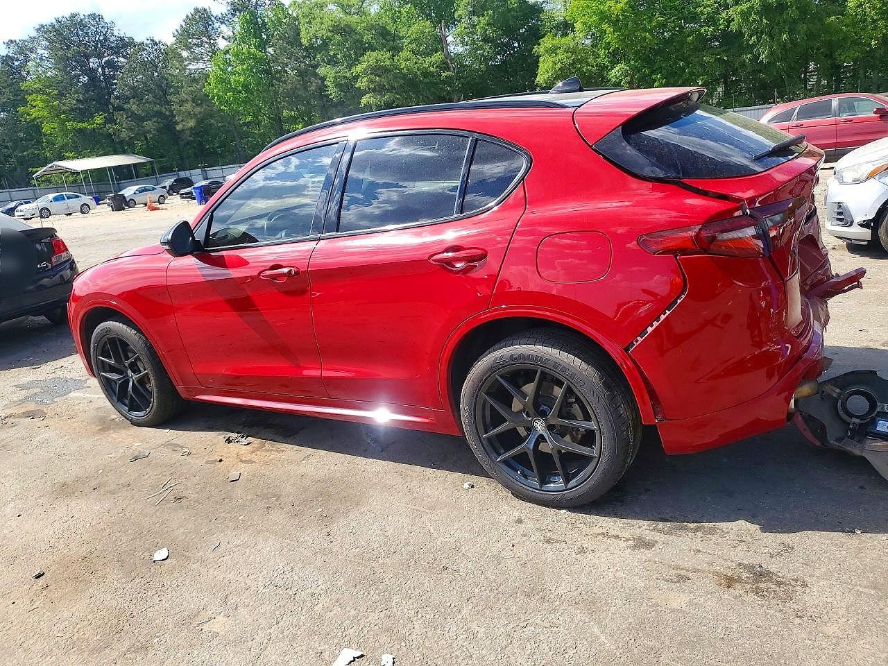ALFA ROMEO STELVIO 2021 — 3