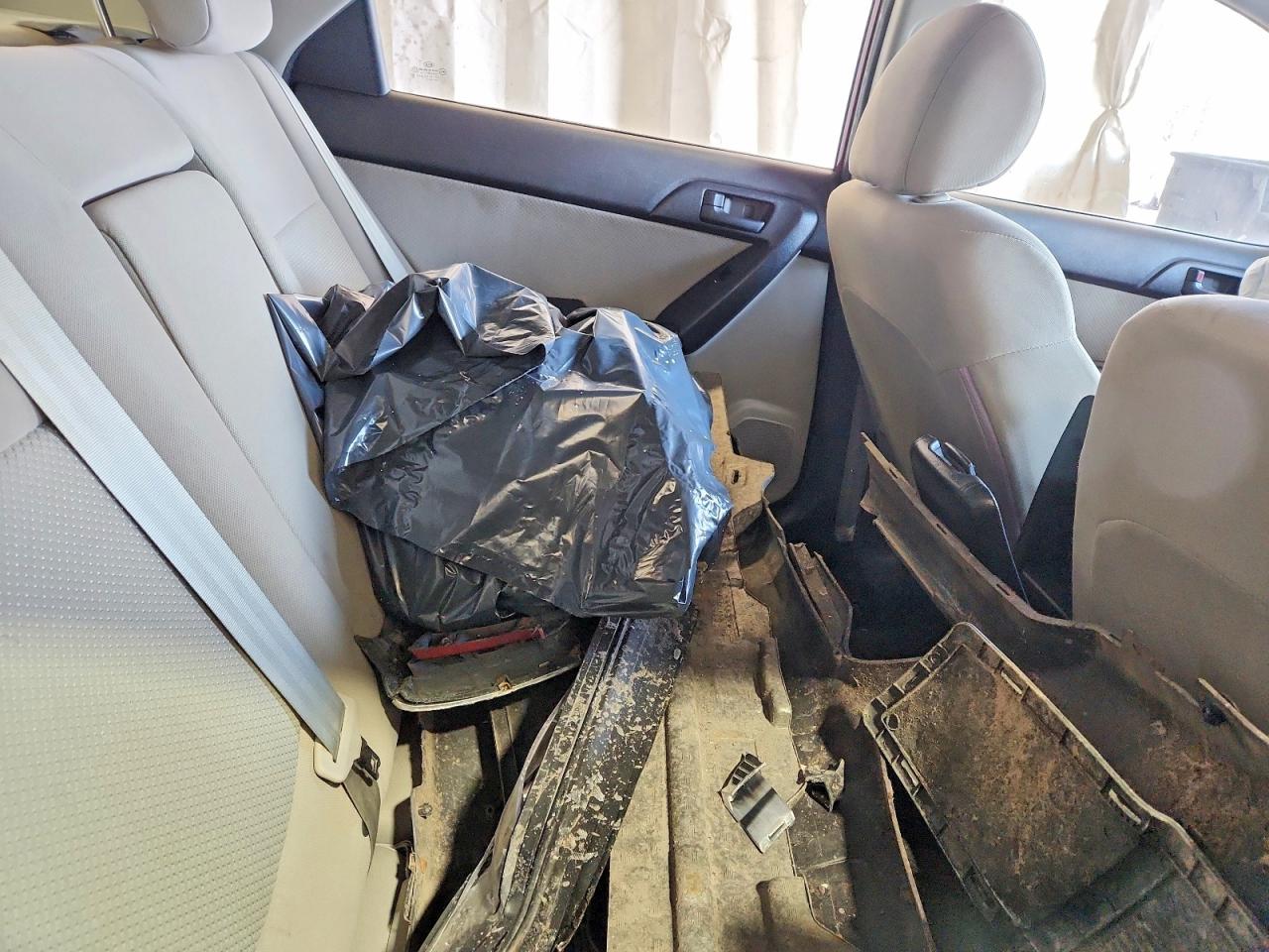 KIA FORTE 2010 — 11