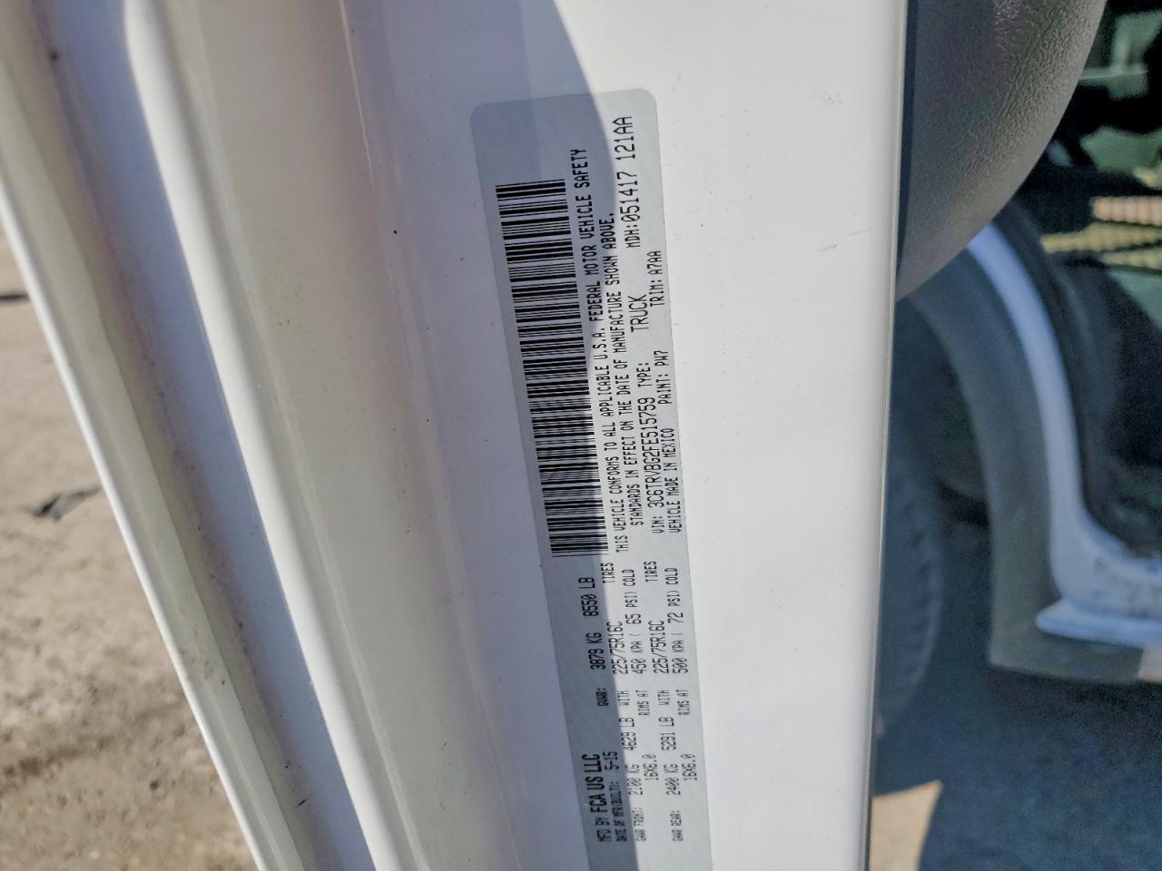 RAM PROMASTER 1500 2015 — 15