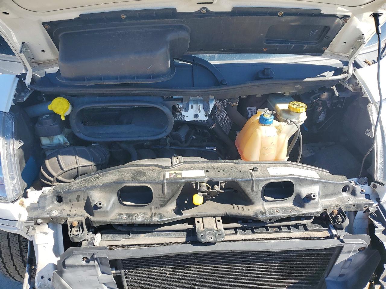 RAM PROMASTER 1500 2015 — 13