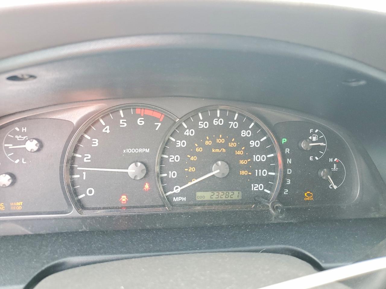 TOYOTA SEQUOIA 2007 — 10