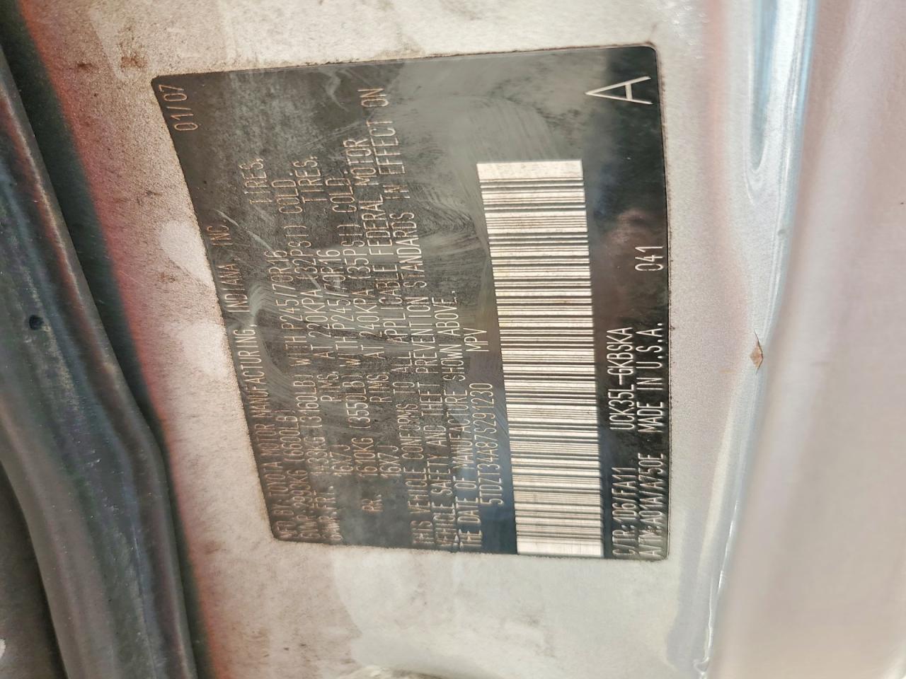 TOYOTA SEQUOIA 2007 — 14
