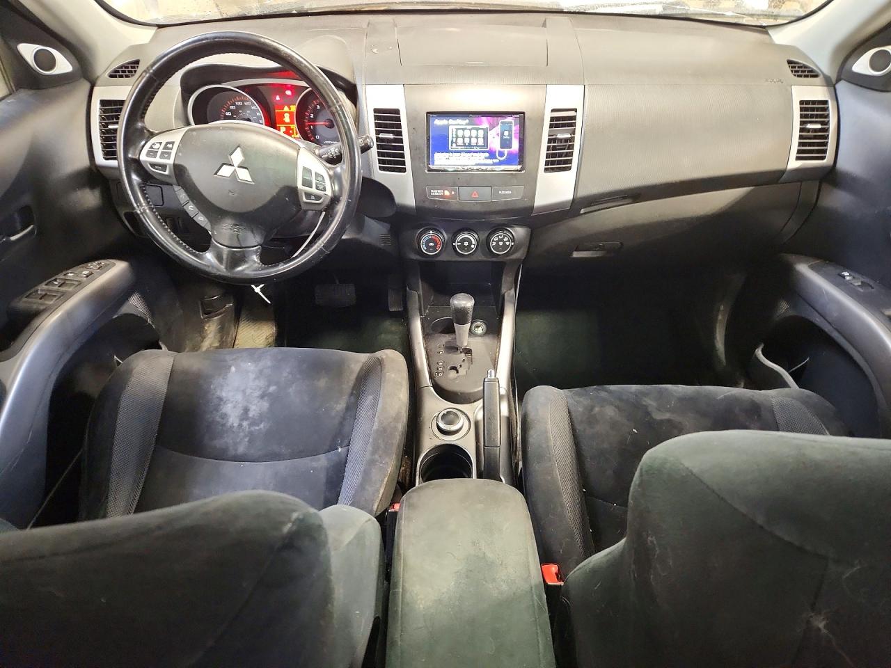MITSUBISHI OUTLANDER 2007 — 9