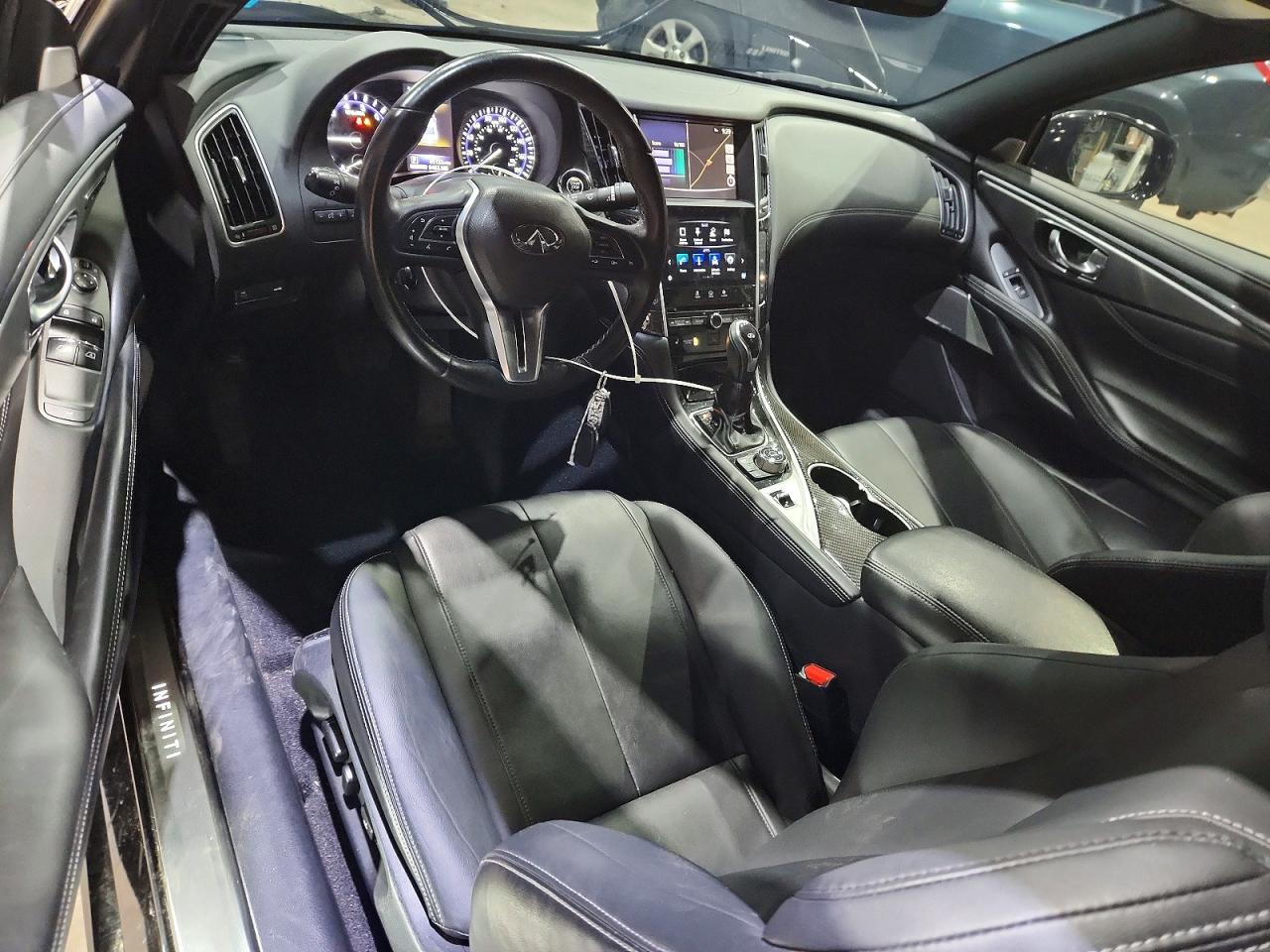 INFINITI Q60 2018 — 9
