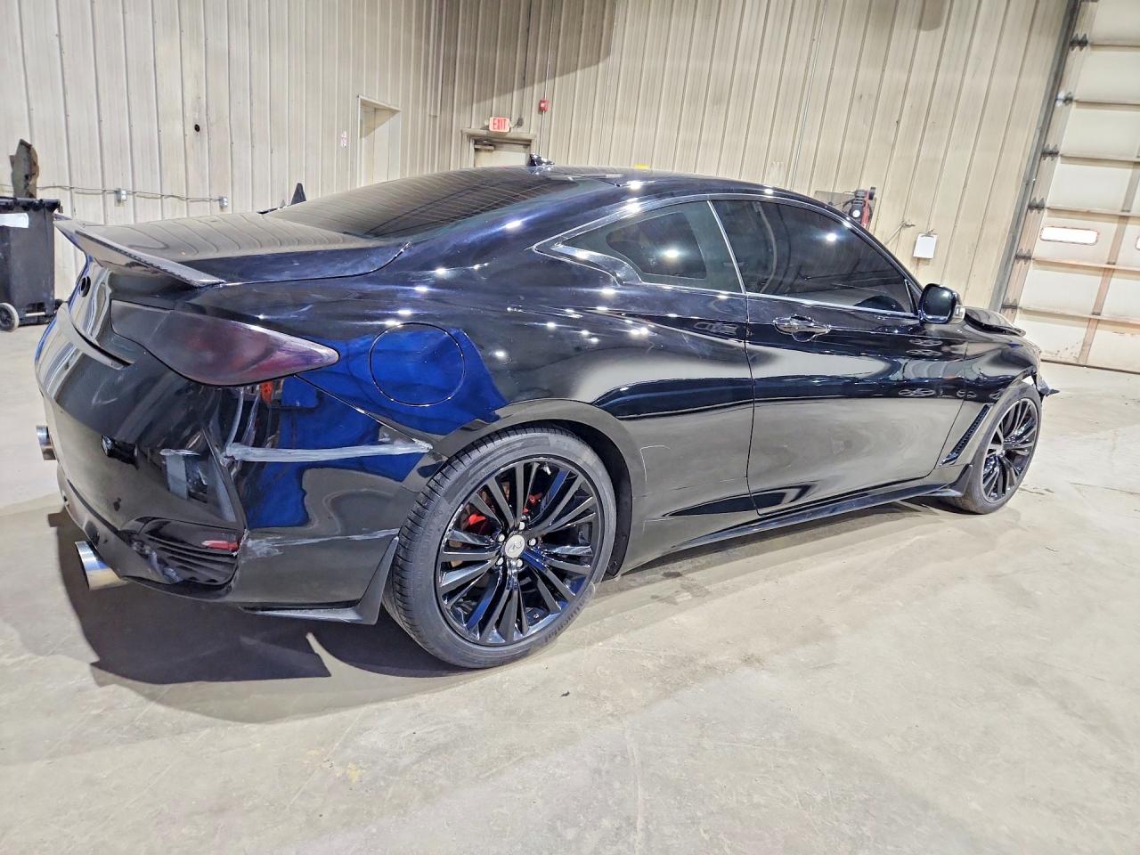 INFINITI Q60 2018 — 4