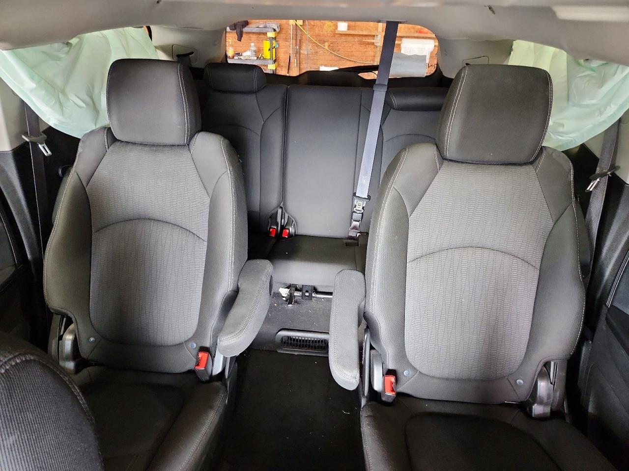 CHEVROLET TRAVERSE 2013 — 11