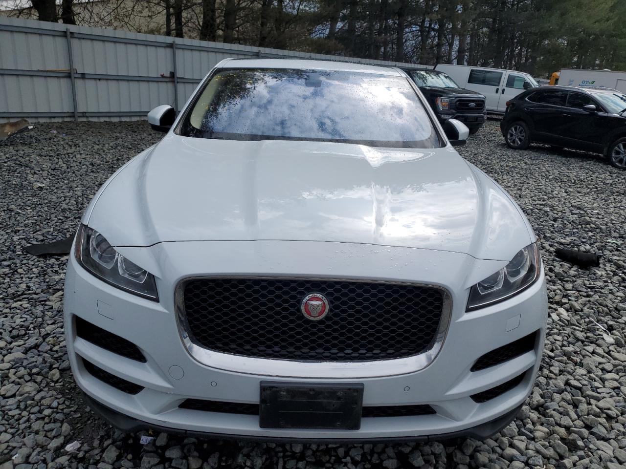 JAGUAR F-PACE 2017 — 6