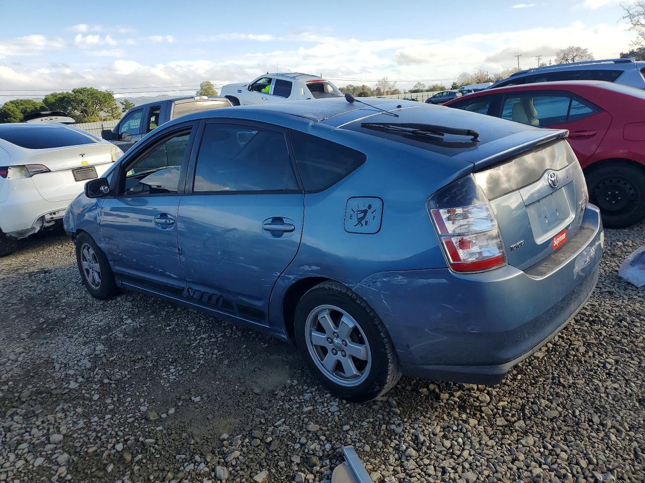 TOYOTA PRIUS 2004 — 3