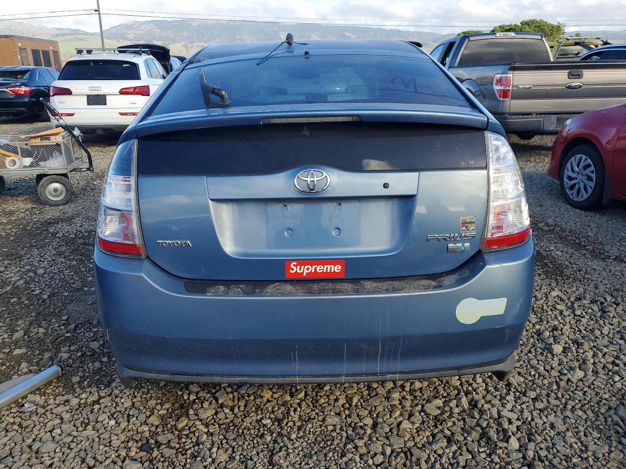 TOYOTA PRIUS 2004 — 7