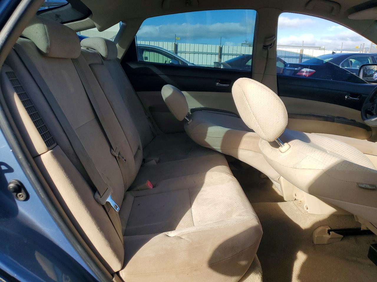 TOYOTA PRIUS 2004 — 11