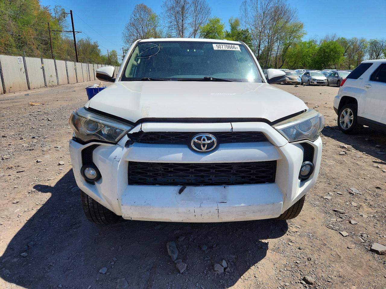 TOYOTA 4RUNNER 2016 — 6