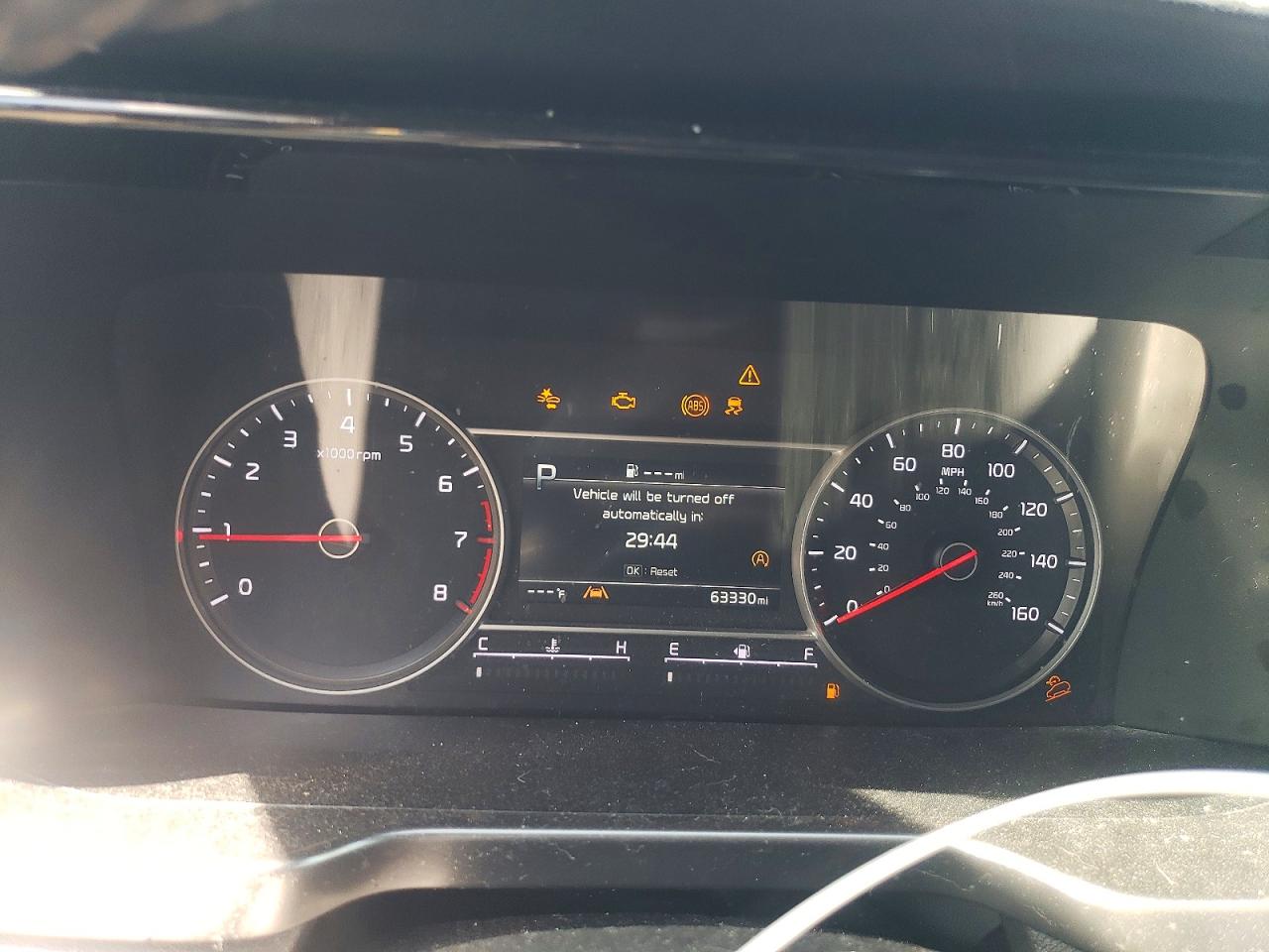 KIA SORENTO 2023 — 10