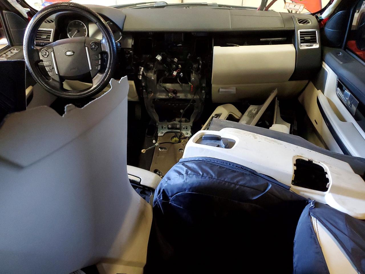 LAND ROVER RANGE ROVER SPORT 2010 — 9
