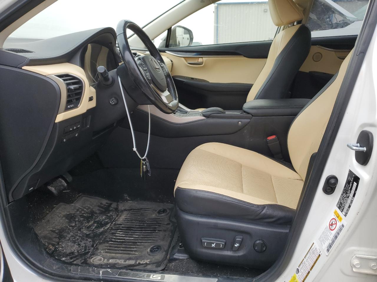 LEXUS NX 2015 — 8