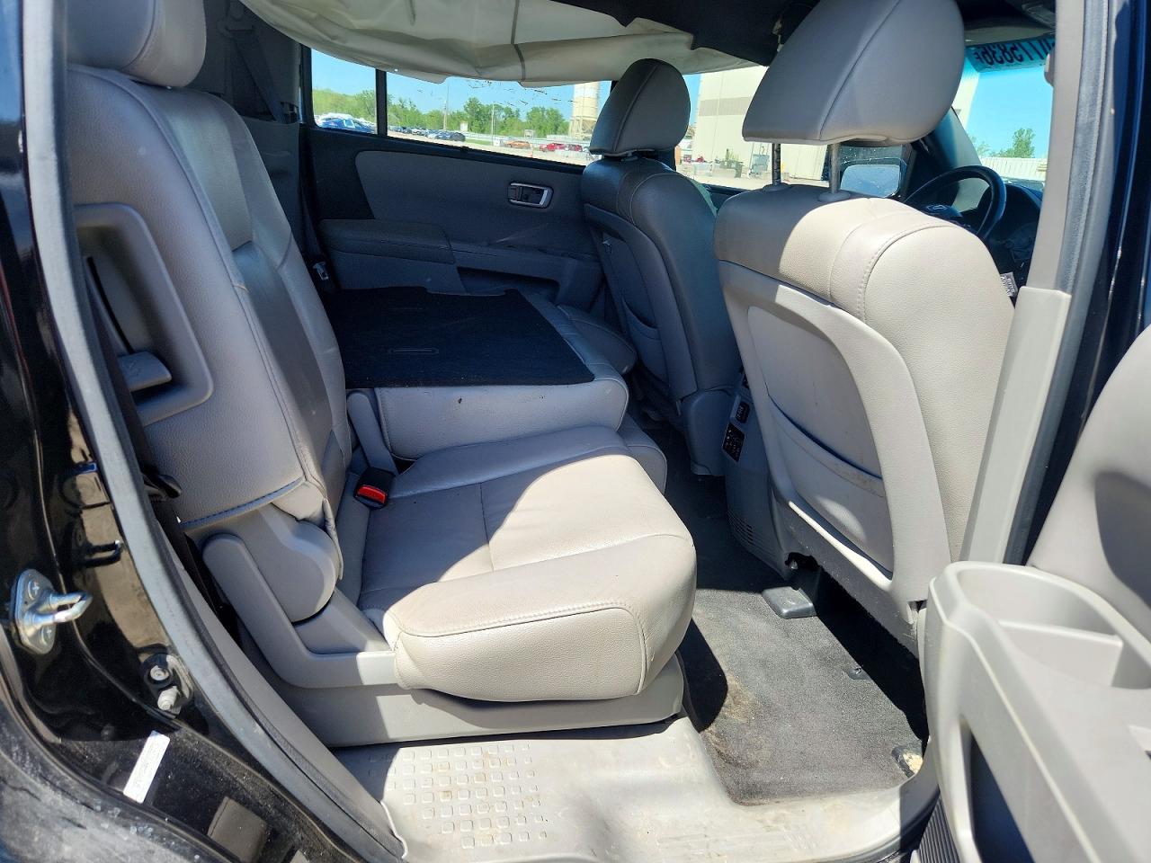 HONDA PILOT 2012 — 12