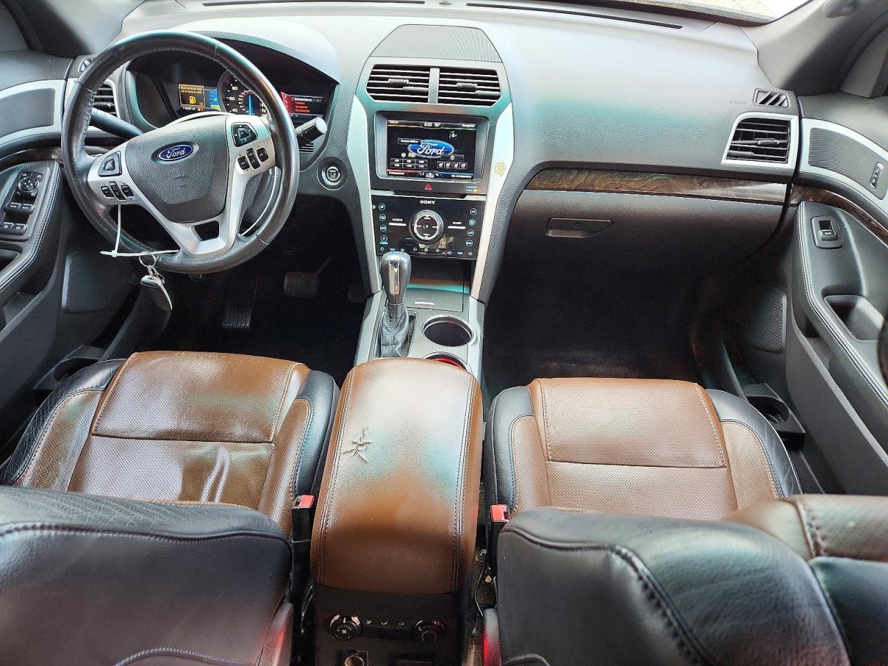 FORD EXPLORER 2011 — 9