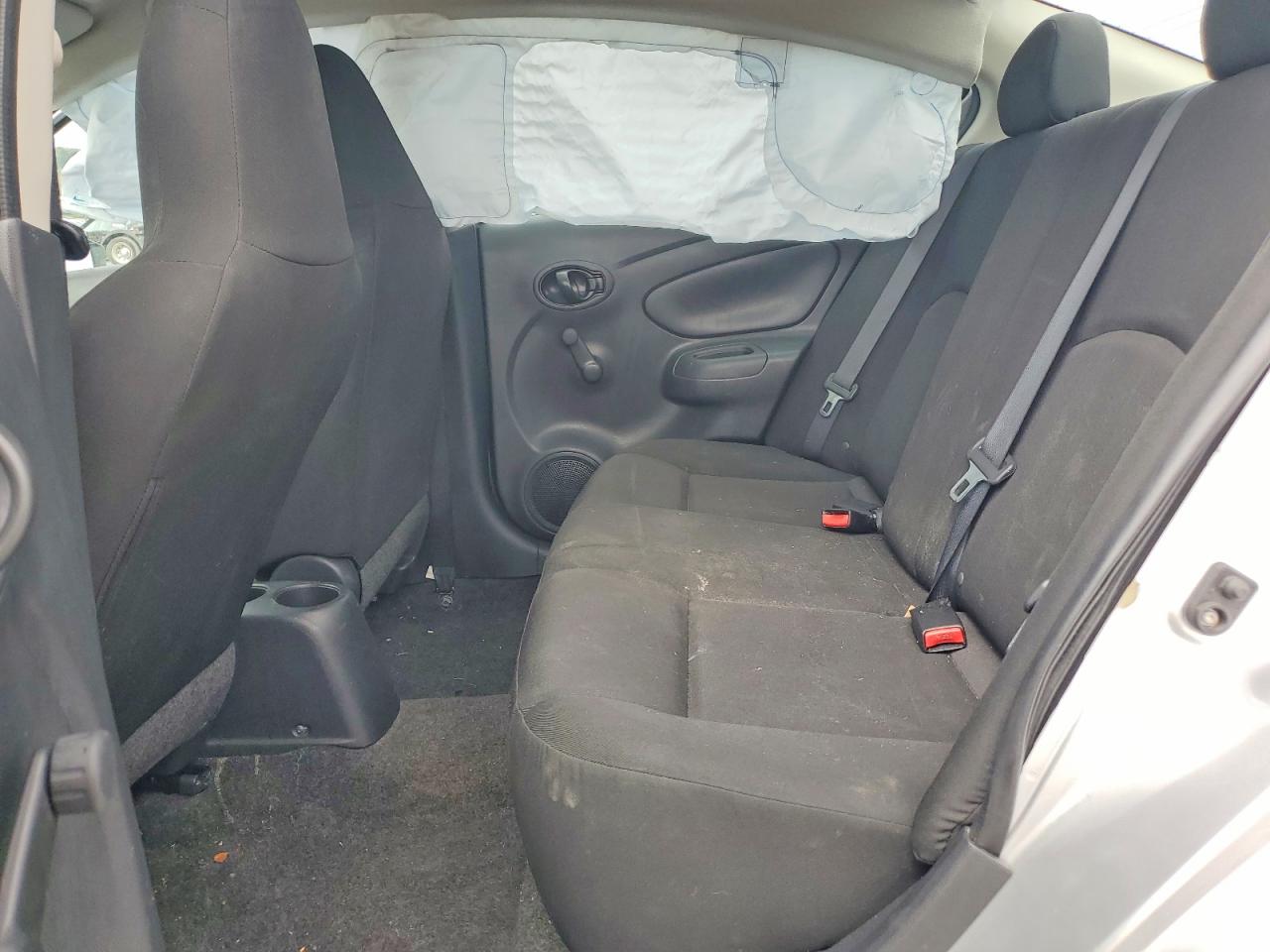 NISSAN VERSA 2016 — 11