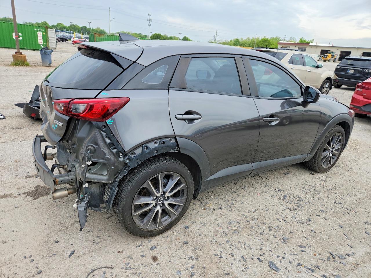 MAZDA CX-3 2018 — 4