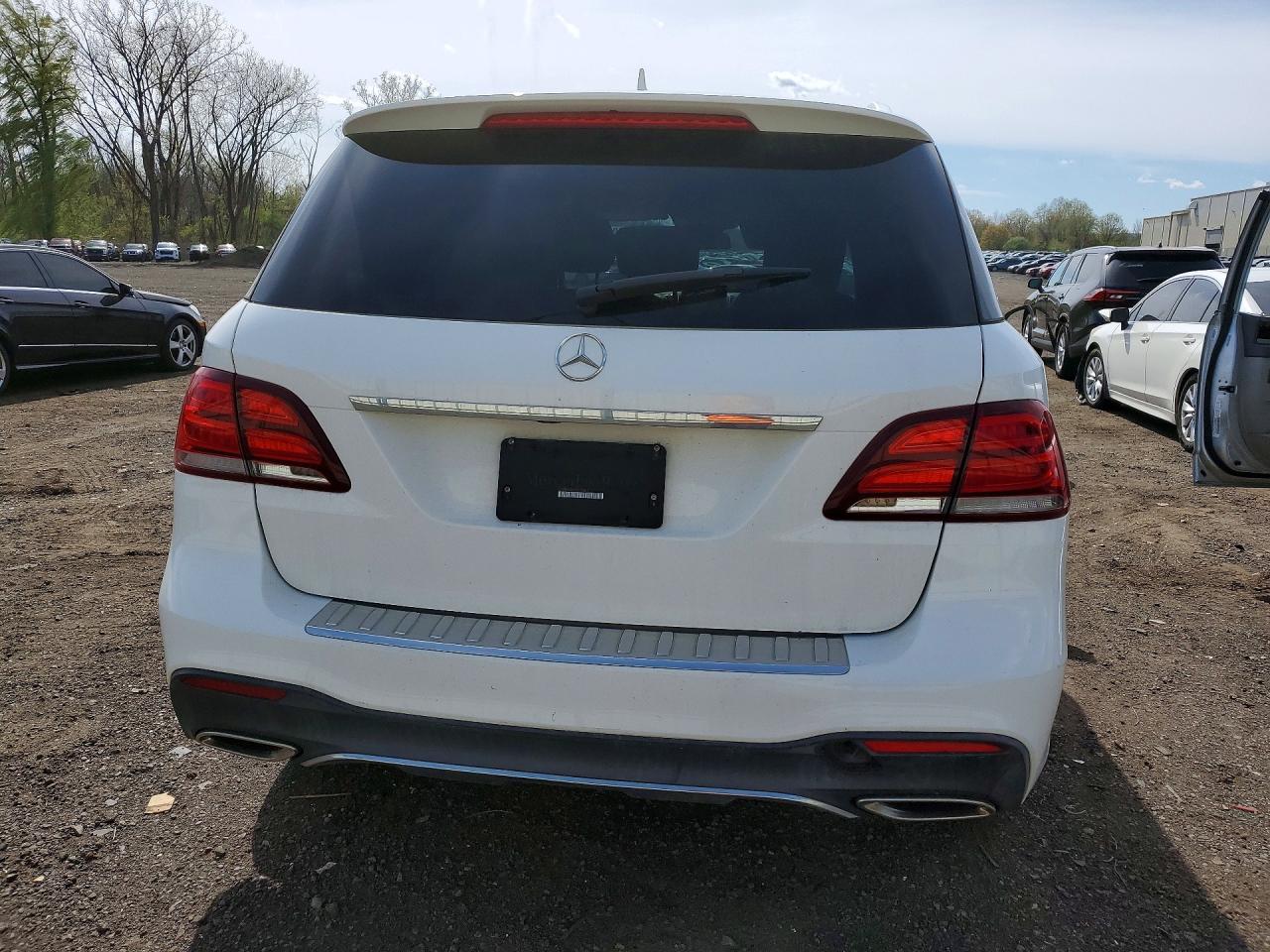 MERCEDES-BENZ GLE 2016 — 7
