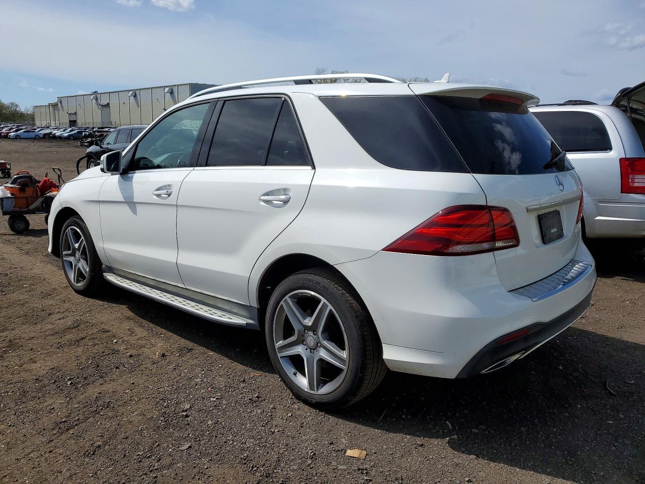 MERCEDES-BENZ GLE 2016 — 3