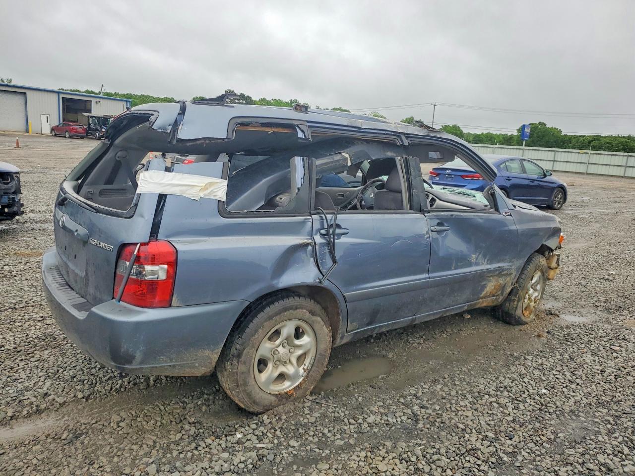 TOYOTA HIGHLANDER 2004 — 4